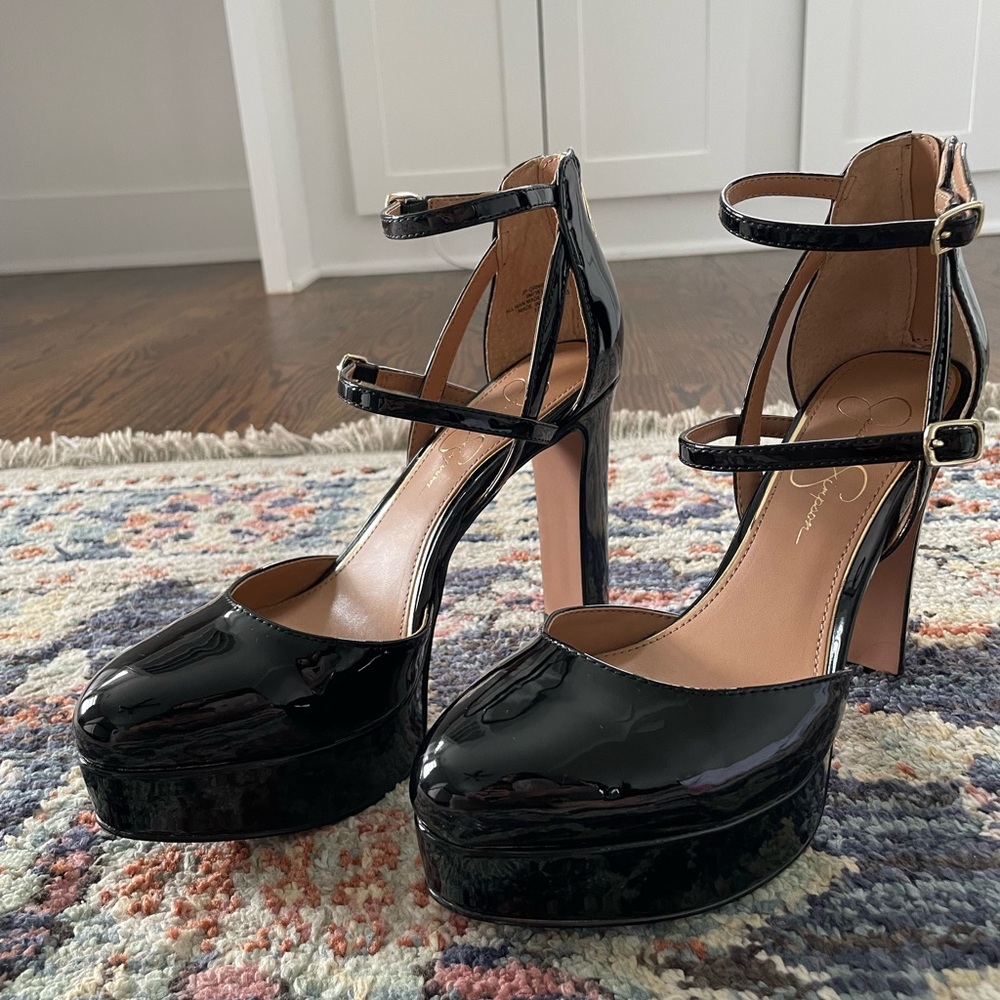 Jessica Simpson Black Platform Heels